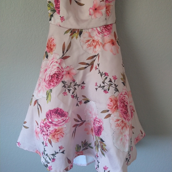City Studio brand Size 7 Party Pink Floral Pattern Dress, NWT. 2 for $20 - Picture 2 of 5
